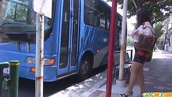 Kínai Nyilvános Orgia Ázsiai Tinivel És Creampie-Vel