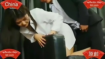 Futanari Asian Model'S Wild Ballbusting Session