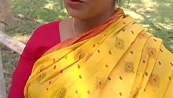Desi Bhabhi'S Hot And Sexy Porn Story In Bengali